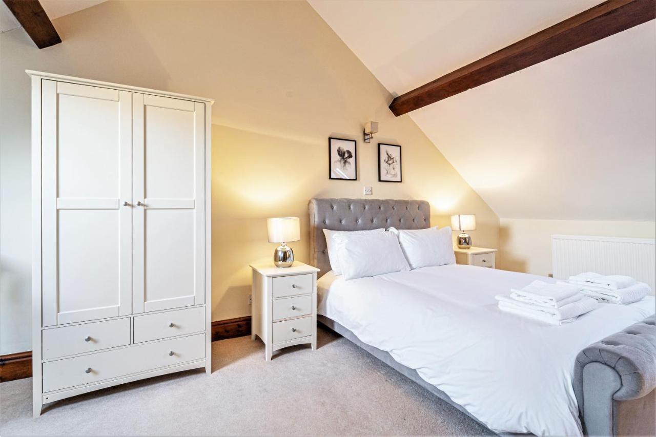 The Cottage In Chester, Sleeps 6 With Free Parking ภายนอก รูปภาพ