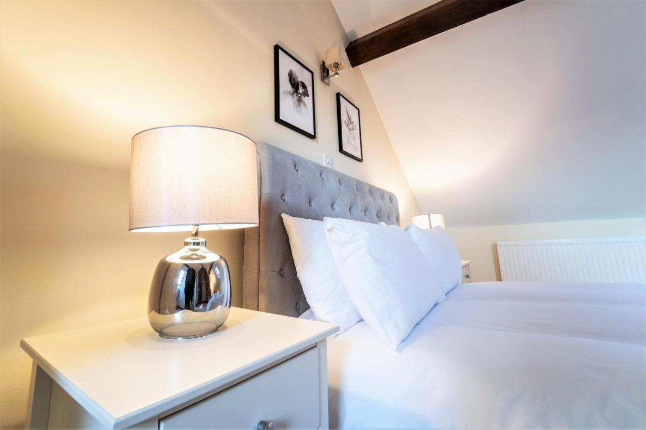 The Cottage In Chester, Sleeps 6 With Free Parking ภายนอก รูปภาพ