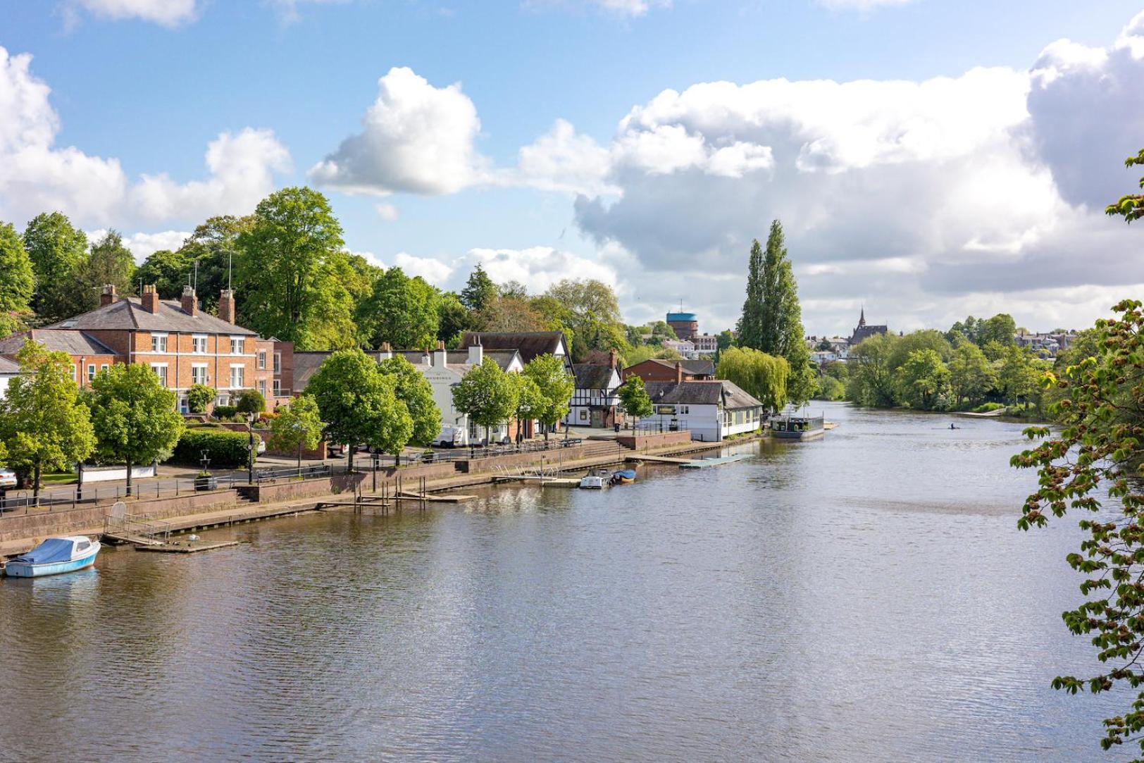 The Cottage In Chester, Sleeps 6 With Free Parking ภายนอก รูปภาพ